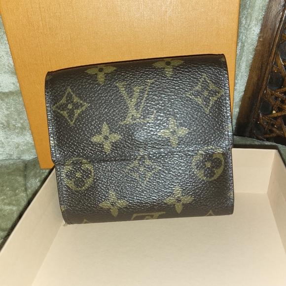 Authentic Louis Vuitton Monogram small compact wallet - Picture 2 of 7